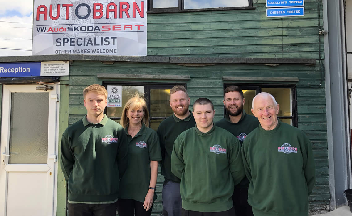 The team at Autobarn Buckinghamshire